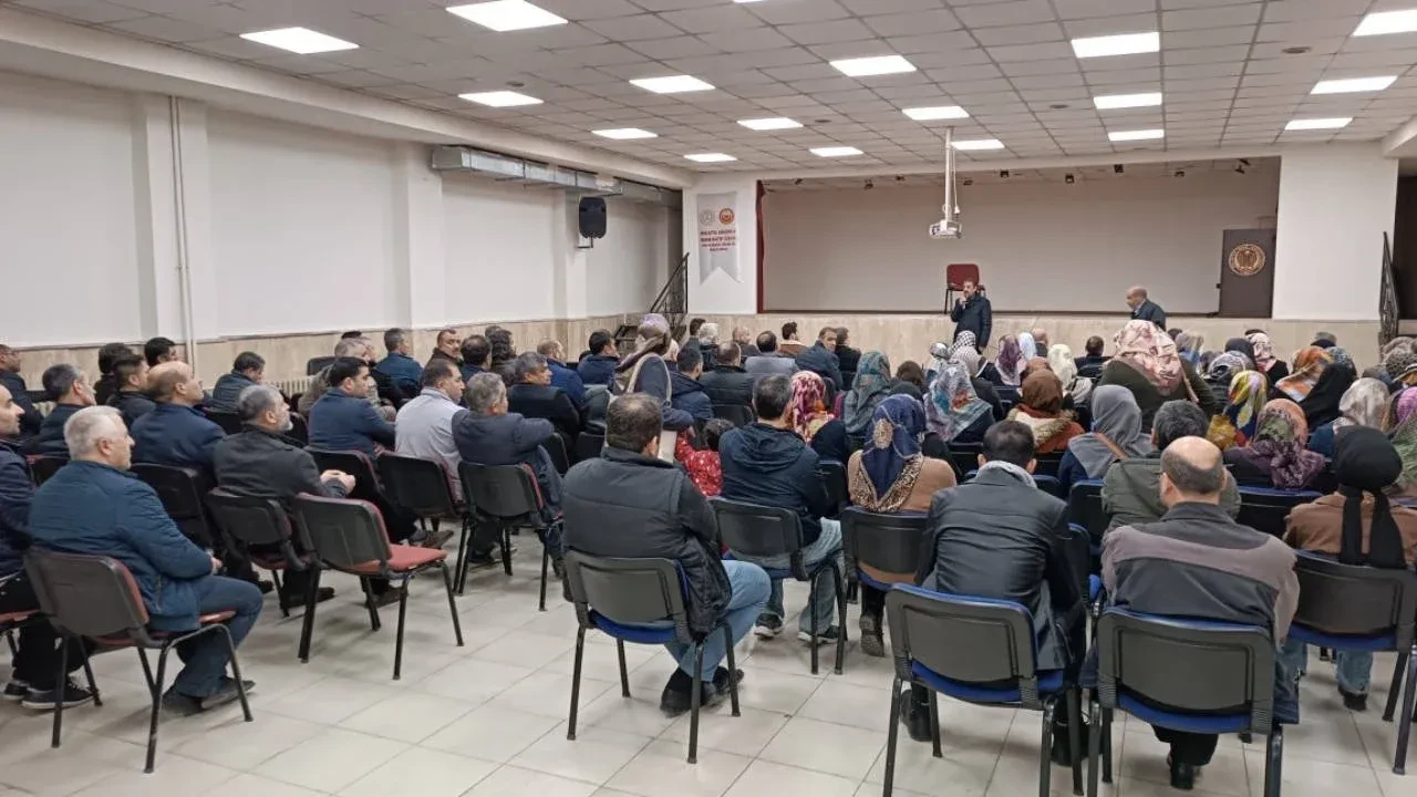 Ara tatil kaldırılacak mı, yaz tatili uzatılacak mı? MEB'den eğitim öğretim yılında uygulanan ara tatil için kritik karar