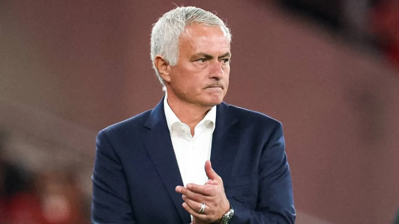 Real Madrid, Jose Mourinho'yu duyurdu! Portekizli teknik adamdan 3 yıllık imza