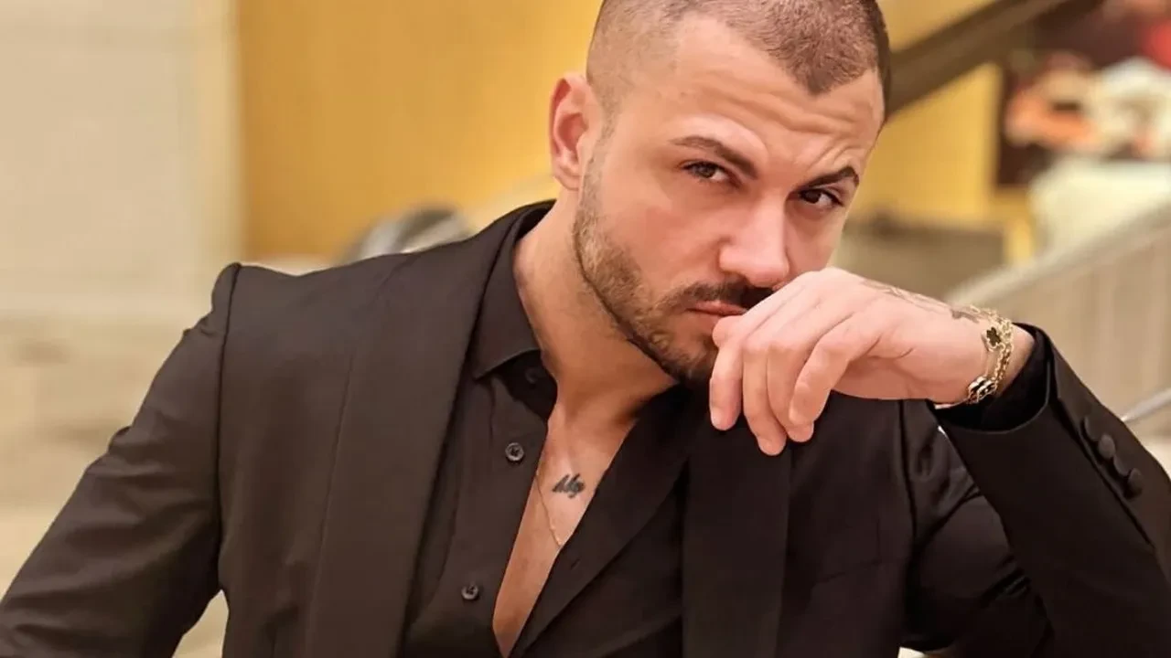 Tolga Çam kimdir? Tolga Çam kaç yaşında? Tolga Çam mesleği ne, aslen nereli?