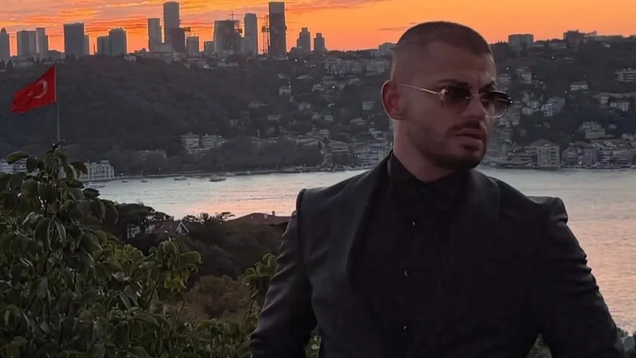 Tolga Çam kimdir? Tolga Çam kaç yaşında? Tolga Çam mesleği ne, aslen nereli?
