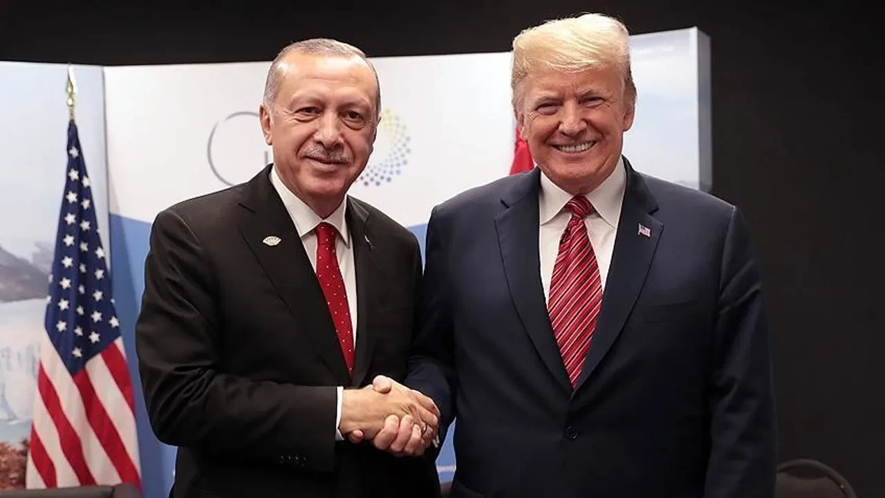 Trump'tan Cumhurbaşkanı Erdoğan'a övgü: