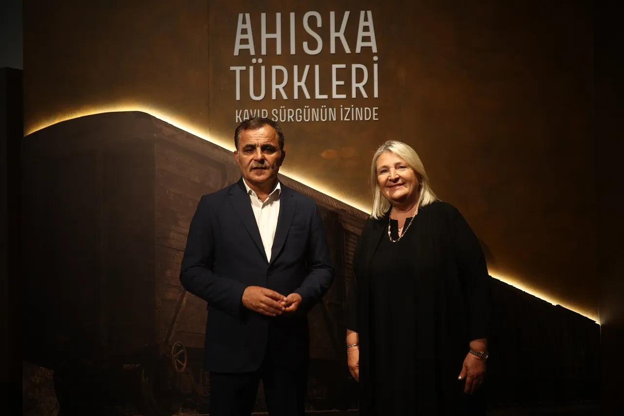 Ahıska Türklerinin "Kayıp Sürgünü" İstanbul AKM’de gün yüzüne çıkıyor