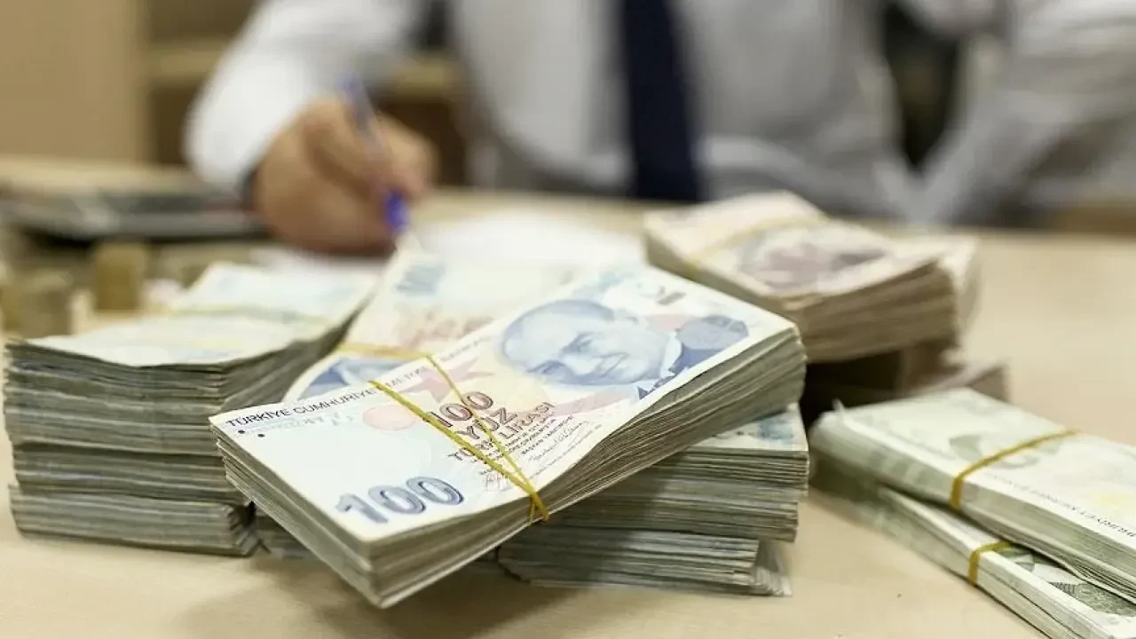 Bakan Şimşek'ten emekli maaşına zam açıklaması: Meclis karar alırsa uygularız