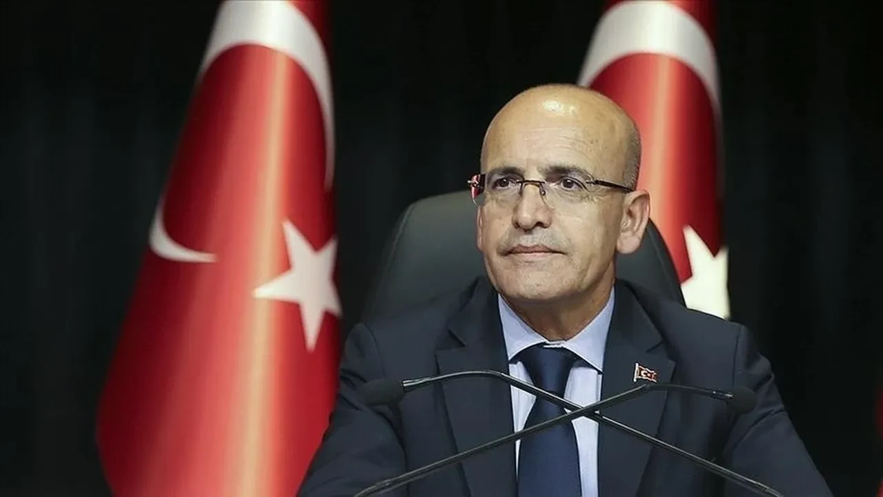 Bakan Şimşek'ten emekli maaşına zam açıklaması: Meclis karar alırsa uygularız