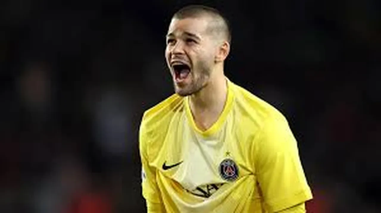 Beşiktaş'tan PSG'ye yeni teklif! Yıldız kaleci yeşil ışık yaktı