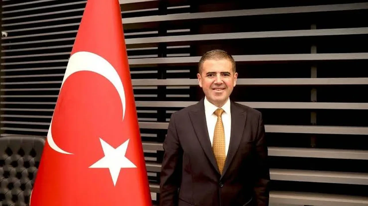 CHP'de 2 belediye başkanına ihraç talebi: Tanju Özcan ve Serkan Tuncer disipline sevk edildi