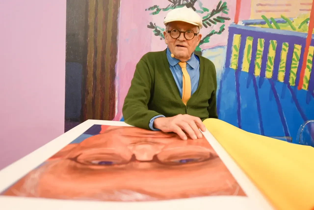 Kral Charles'ın bile hayran kaldığı sanatçı David Hockney hayatını kaybetti!