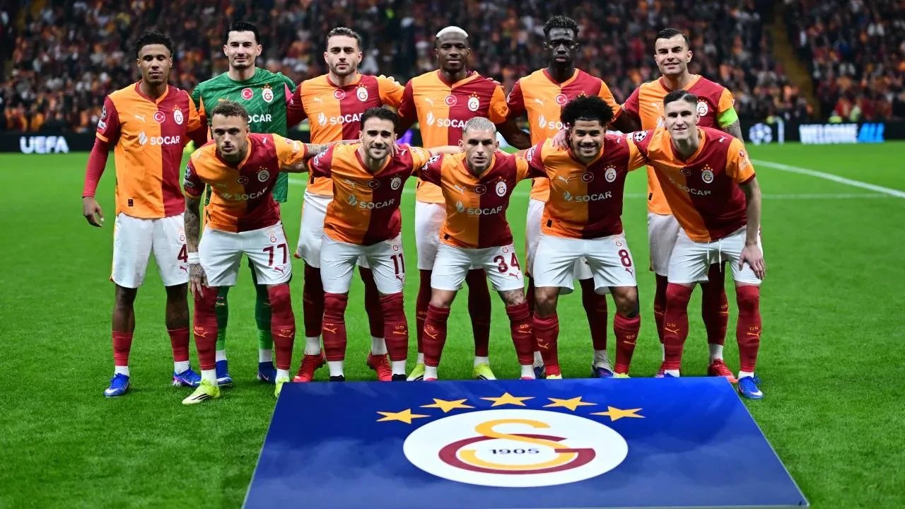 Okan Buruk'tan sosyal medya açıklaması! "Kafaya takmıyorum"