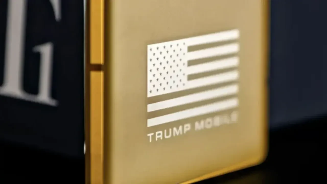 Trump Mobile T1’in sırrı çözüldü: İçinden çıkanlar şoke etti