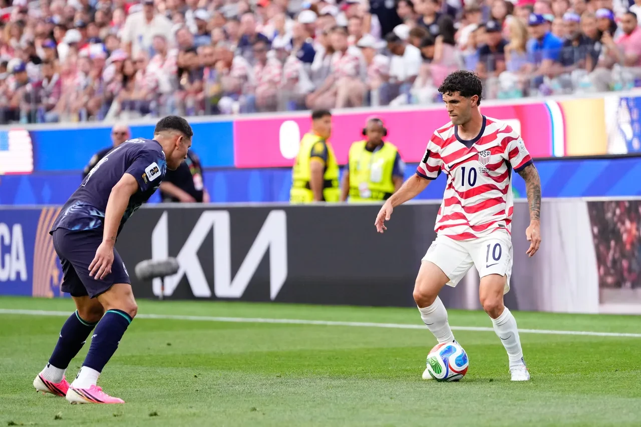 ABD'den farklı başlangıç! Taraftarı önünde Paraguay'a gol yağdırdı