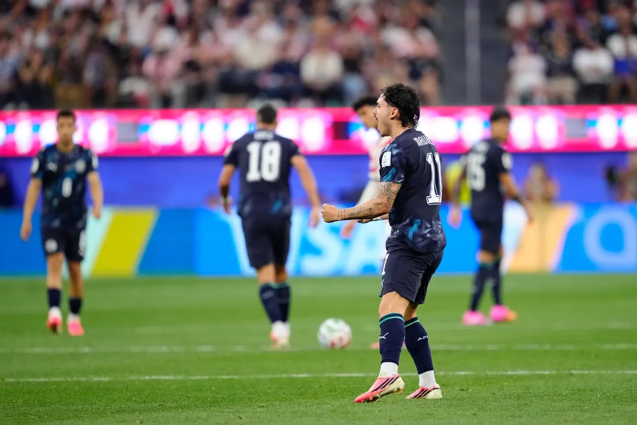 ABD'den farklı başlangıç! Taraftarı önünde Paraguay'a gol yağdırdı