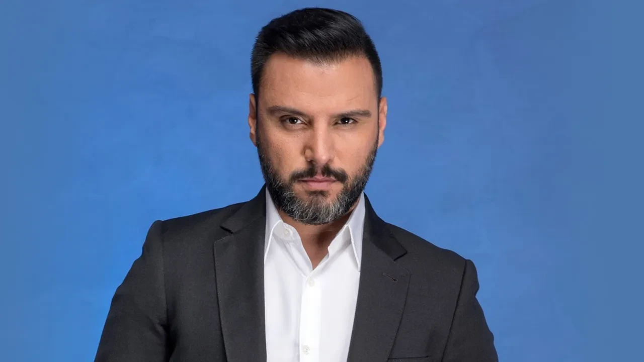 Alişan’ı ağlatan sürpriz! Vefat eden kardeşi Selçuk Tektaş’ın kızı Eyşan'dan amcasına duygusal şarkı hediyesi