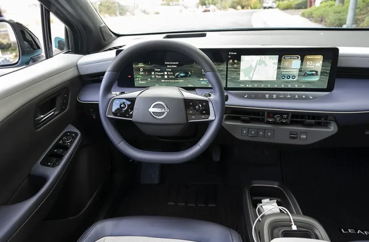 Araç piyasasında büyük kapışmanın galibi! 2027 Chevrolet Bolt mu, 2026 Nissan Leaf mi? İşte menzil, güç, konfor karşılaştırması