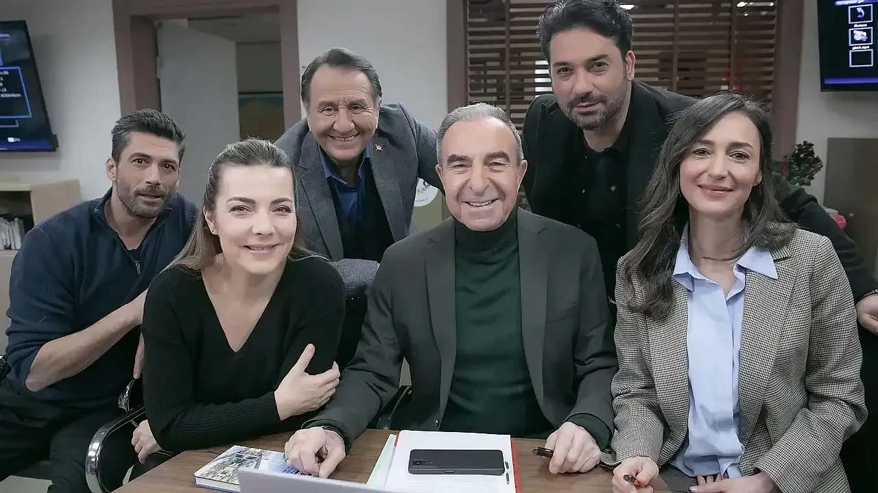 Arka Sokaklar’ın Rıza Babası Zafer Ergin’den sürpriz açıklama! Dizi devam mı edecek?