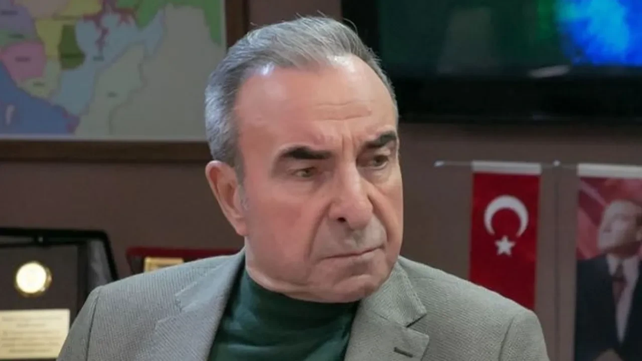 Arka Sokaklar’ın Rıza Babası Zafer Ergin’den sürpriz açıklama! Dizi devam mı edecek?