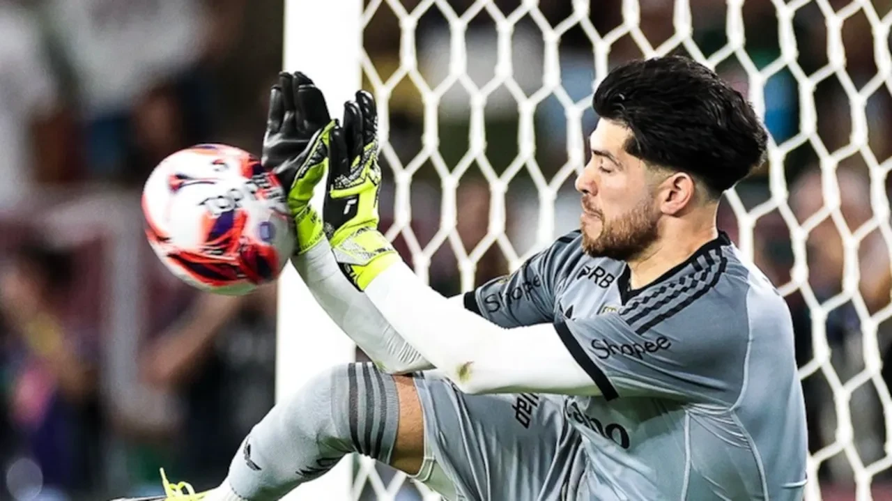 Beşiktaş'tan kaleci harekatı! Şampiyon eldivene teklif: Brezilya’nın en iyisi geliyor