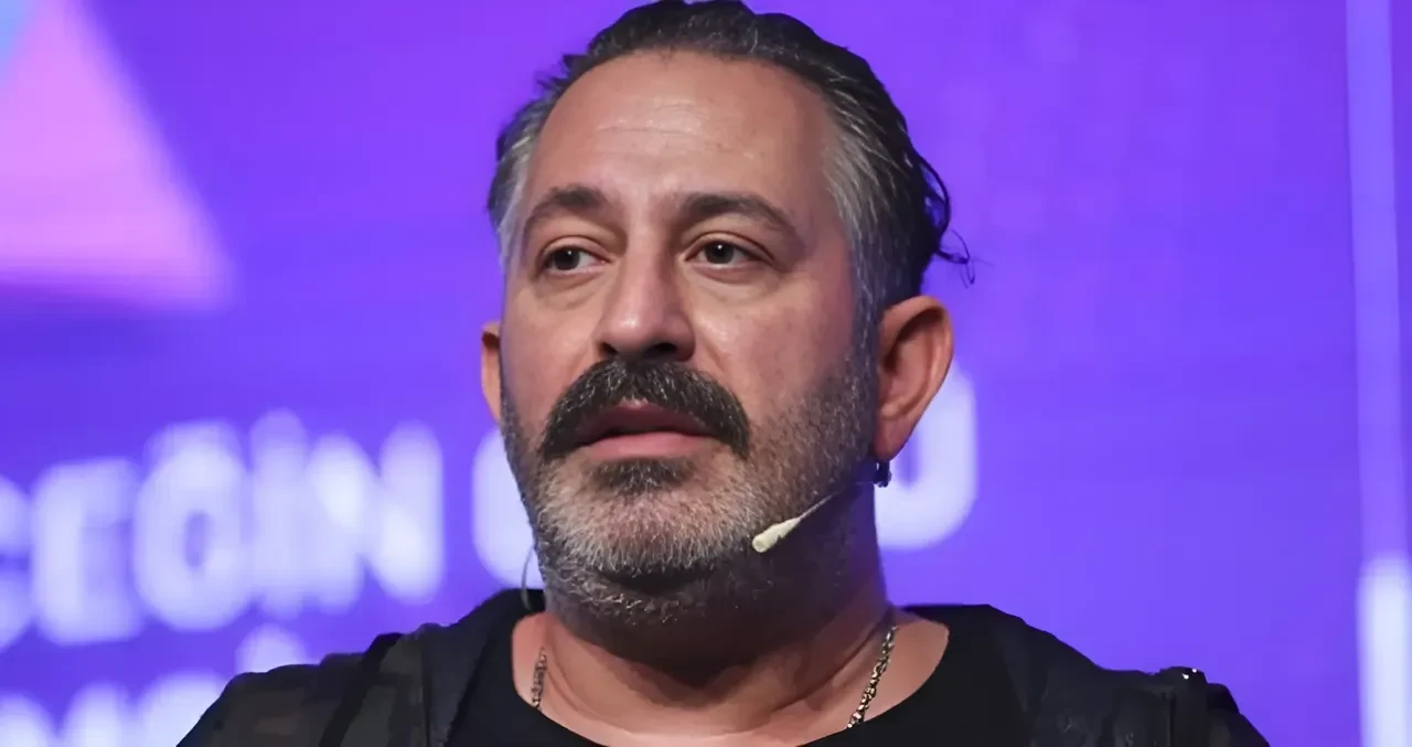 Cem Yılmaz ve Ahu Yağtu’nun yıllar sonraki ilk görüntüsü gündemi salladı! Dolarla nafaka krizi rafa mı kalktı?