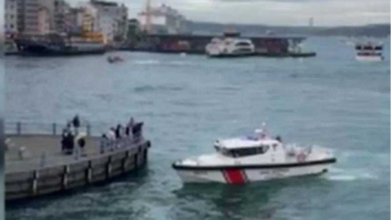 Eminönü'nde ölümle burun buruna geldiler: 3 çocuk denizde mahsur kaldı