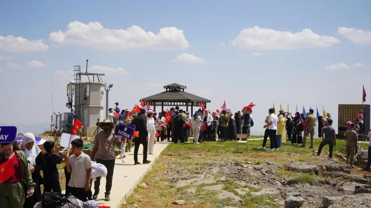 Şehit ve gazi aileleri Cudi'de buluştu! Anlattıkları hüzne boğdu: Omuz omuza yürümeye devam edeceğiz