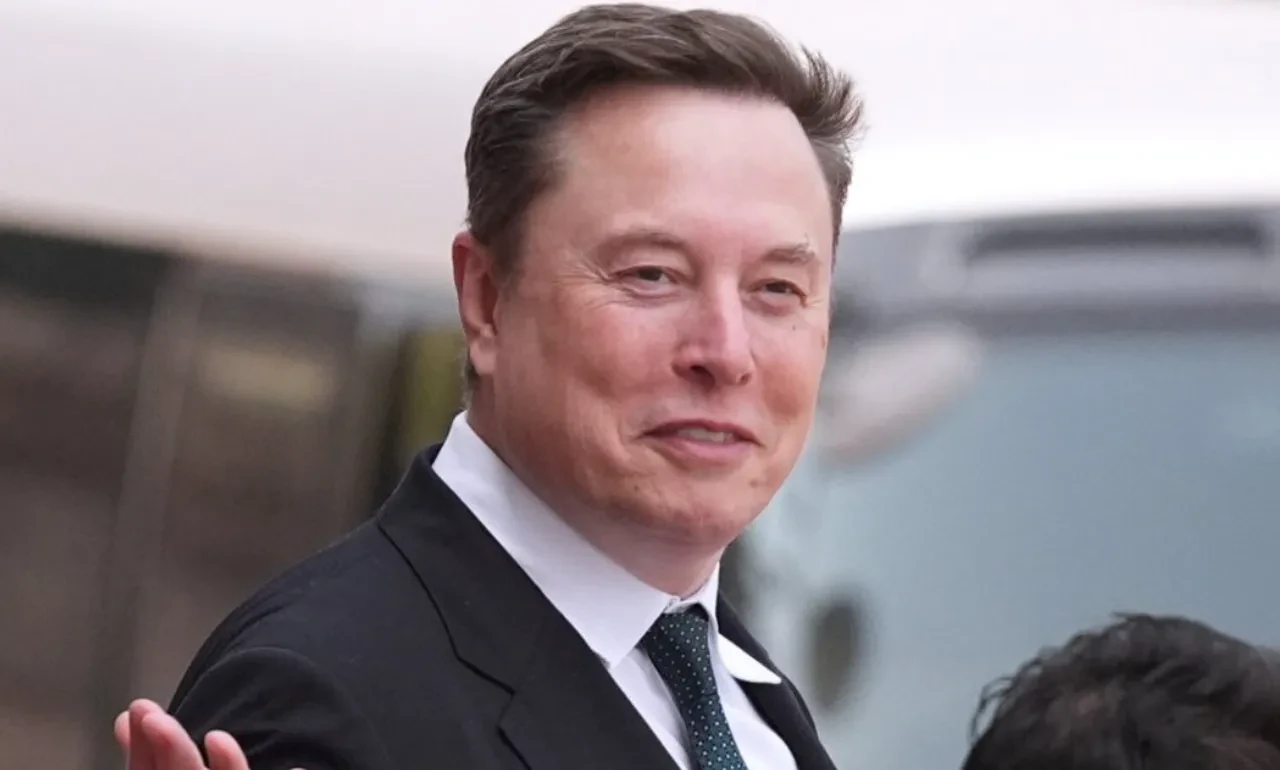 SpaceX borsayı salladı hisseler fırladı: Elon Musk 1,1 trilyon dolar servetle dünyanın ilk trilyoneri unvanını aldı