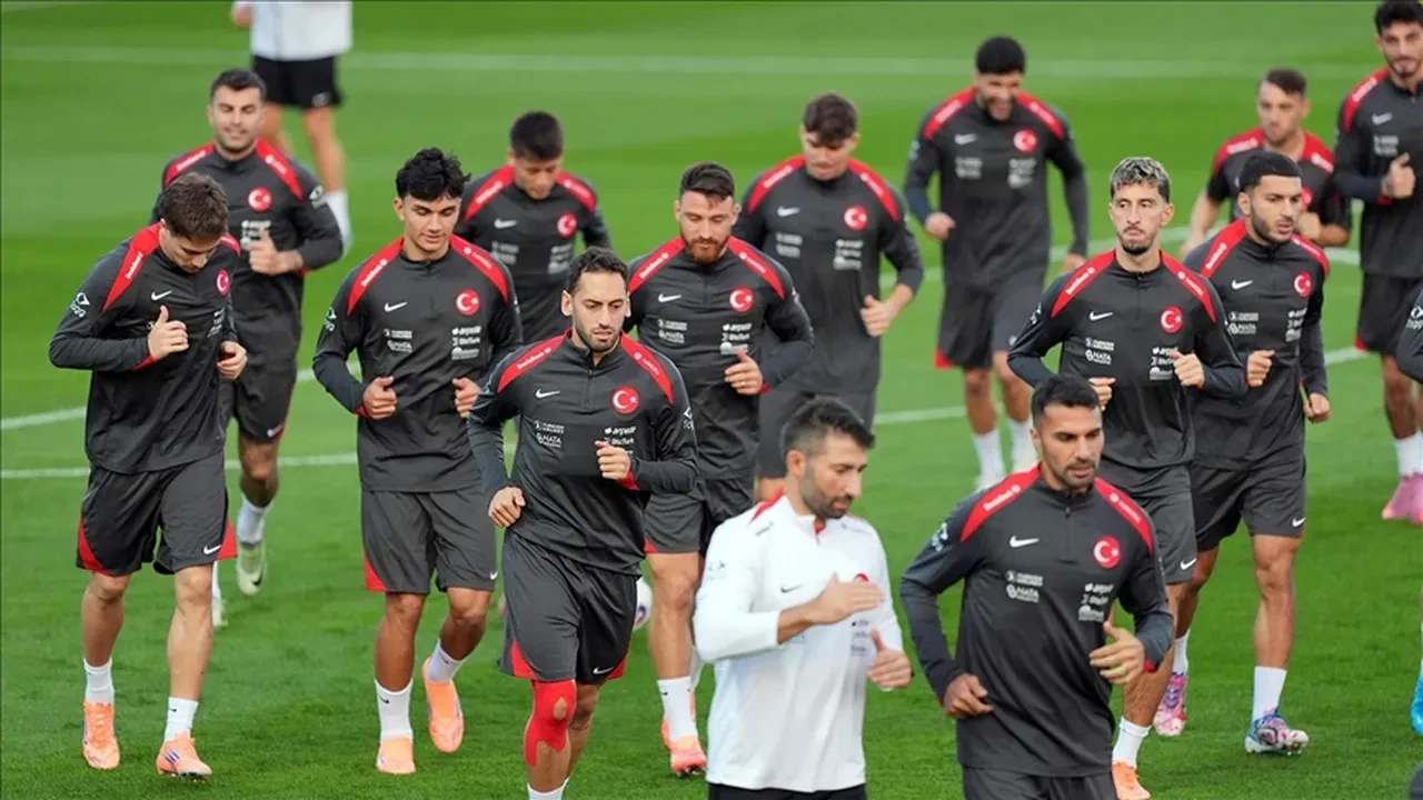 Türkiye - Avustralya maçı ilk 11'leri belli oldu! A Milli Takım Dünya Kupası'nda sahne alıyor: İşte Montella'nın muhtemel 11'i