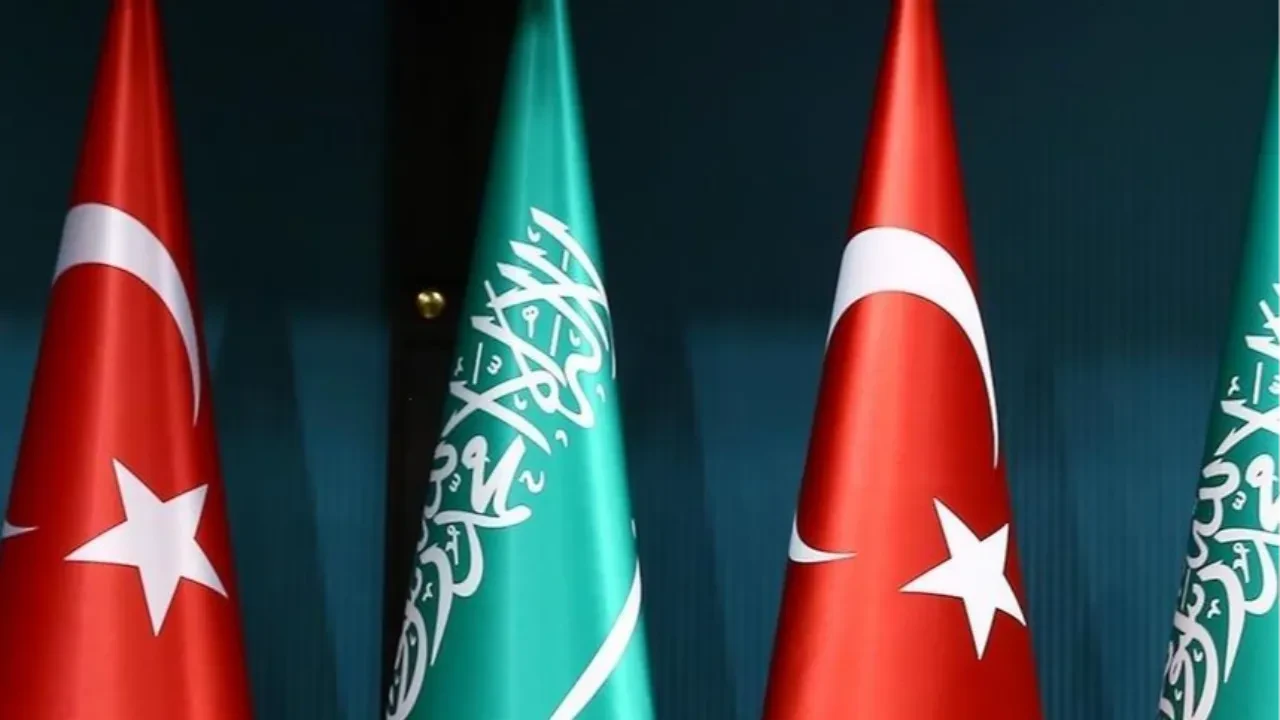 Türkiye ile Suudi Arabistan arasında vize muafiyeti! Karar Resmi Gazete'de