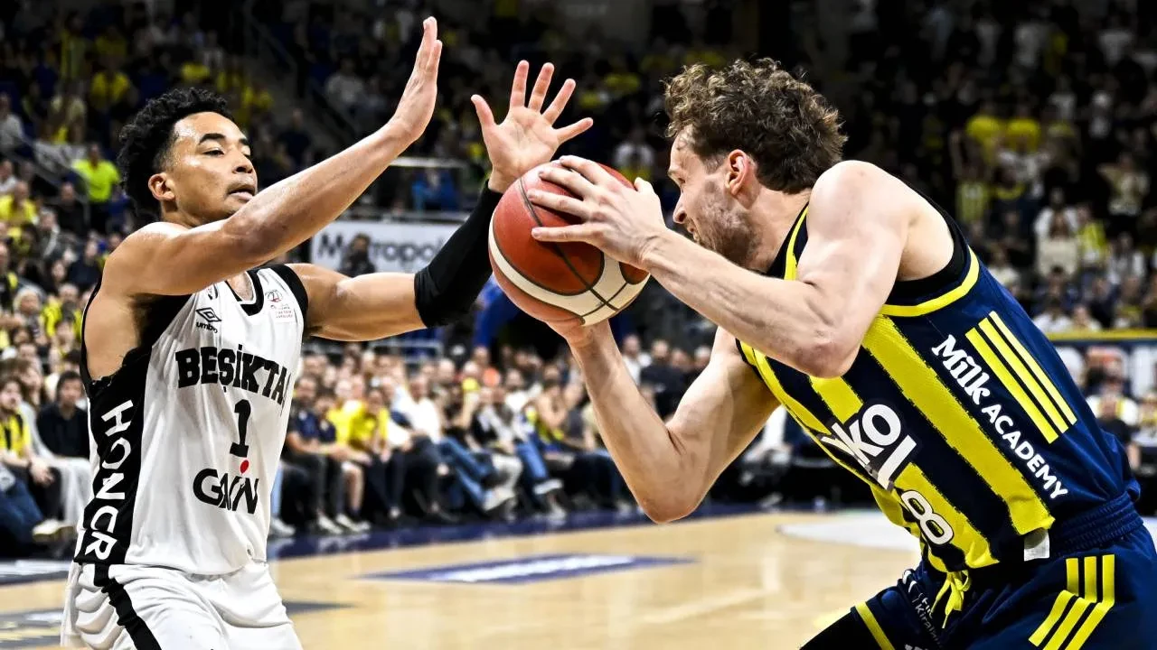 Beşiktaş GAİN, final serisinde öne geçti! Siyah-beyazlılar, Fenerbahçe Beko'yu mağlup etti