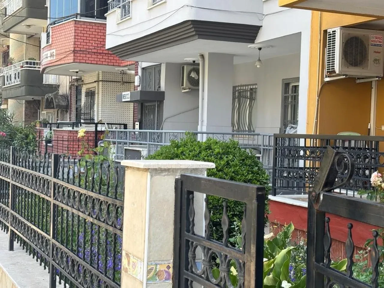 Manisa’da vahşet! Karısını silahla katletti: Annesini kurtarmaya çalışan kızını da darbetti