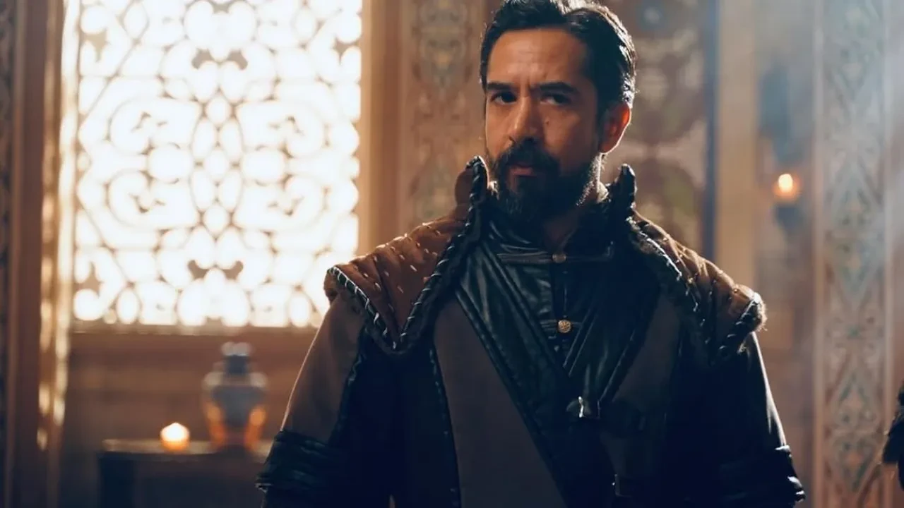Miray Daner ve Halit Özgür Sarı'nın başrolünde olduğu Alıkara'nın kadrosu genişliyor! Merakla beklenen yapıma iki yeni isim dahil oluyor