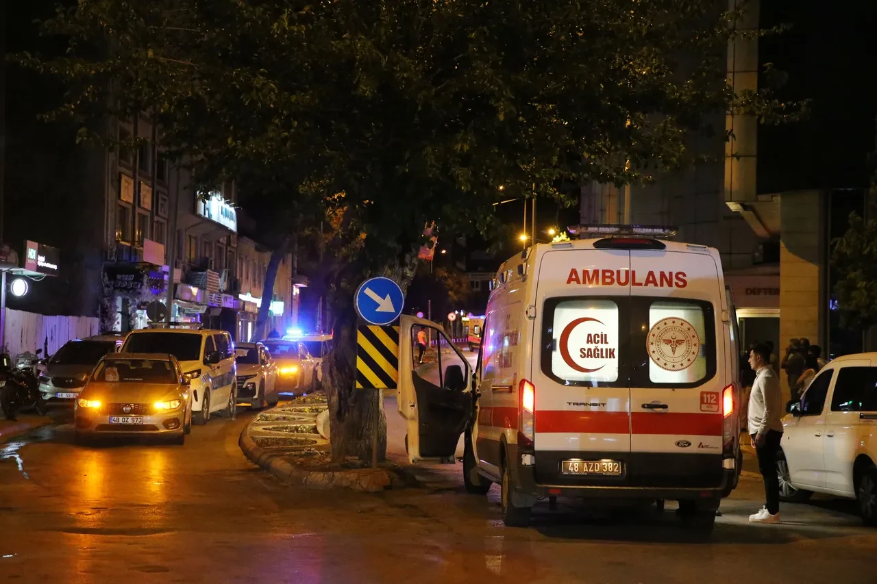Muğla'da KADES ihbarına giden polis, astsubayın açtığı ateşle şehit oldu