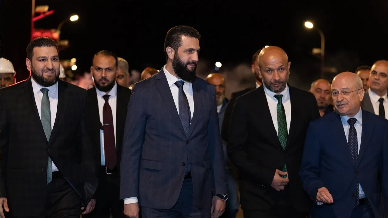 Suriye Lübnan'a mı saldıracak? Ahmed Şara sorunları tek tek sayıp açıkladı