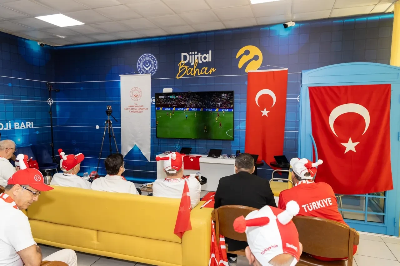 Turkcell ile Kapadokya’da milli maç coşkusu