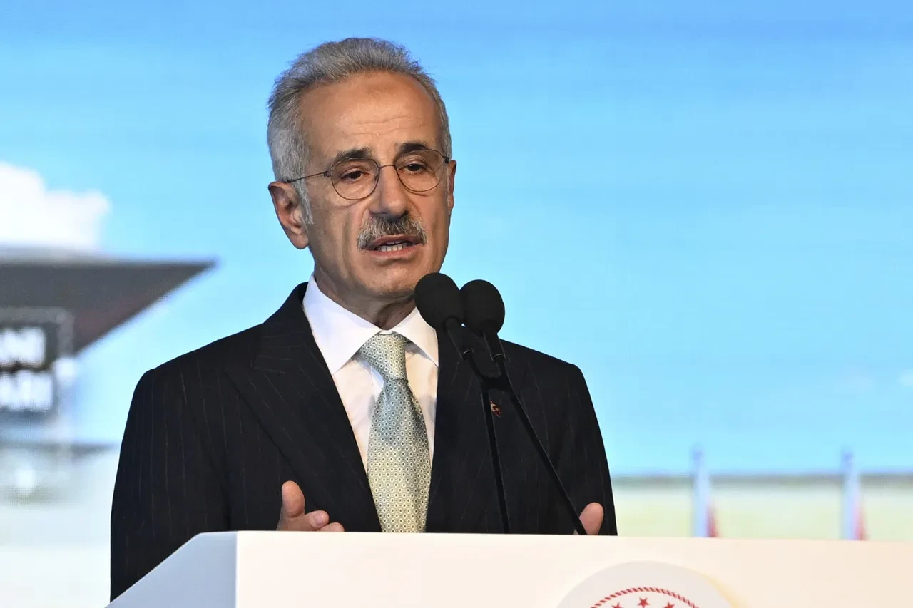 Bakan Uraloğlu: Ankara Havalimanı dünya liderlerini ağırlayacak