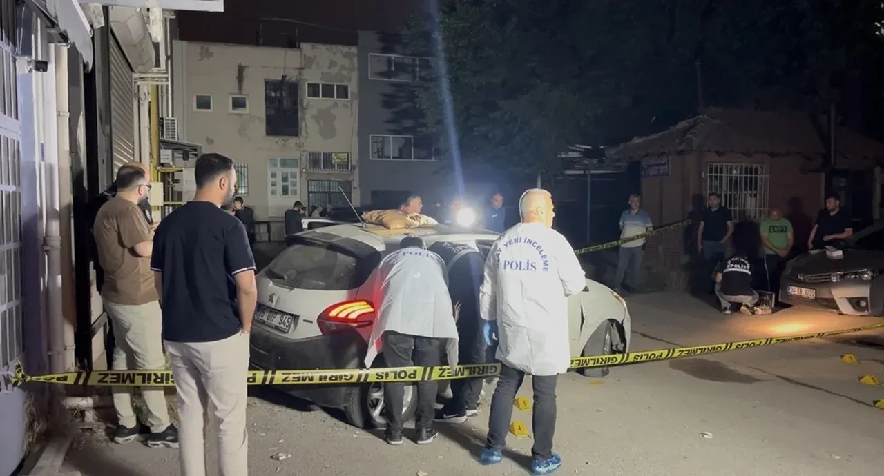 Bursa'da filmleri aratmayan kovalamaca kanlı bitti! Yakalanacağını anlayınca canına kıydı