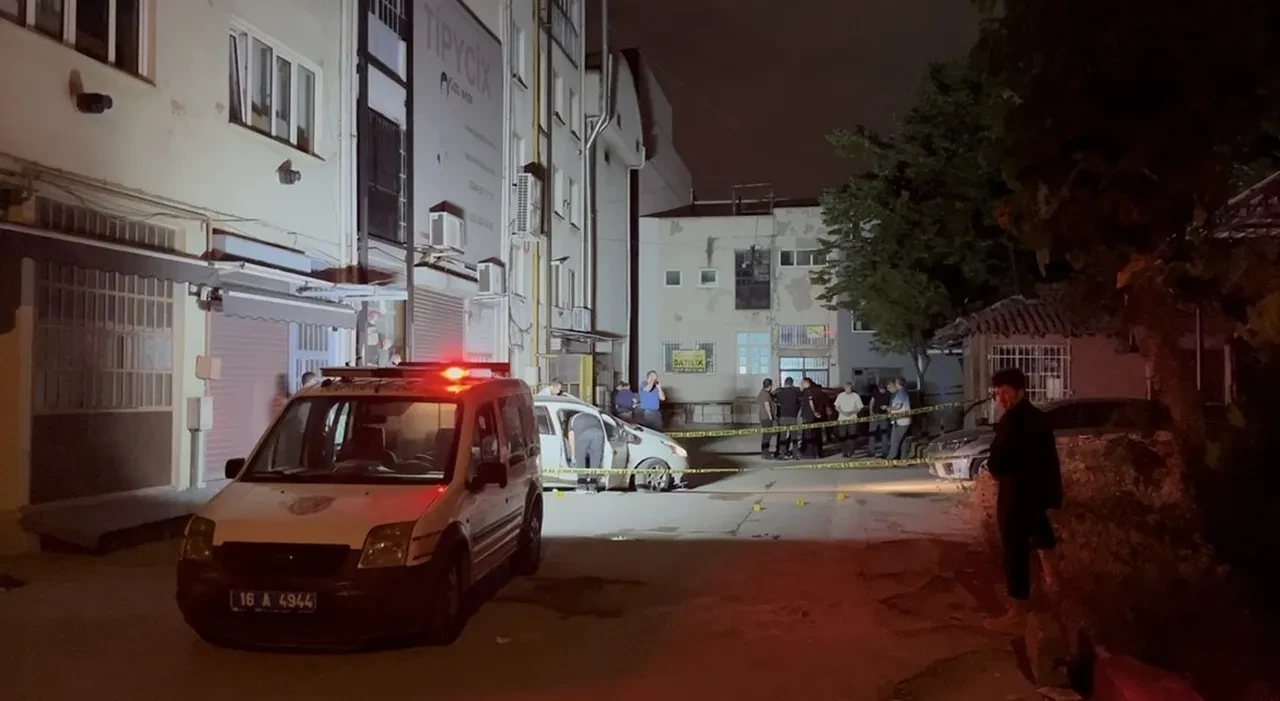 Bursa'da filmleri aratmayan kovalamaca kanlı bitti! Yakalanacağını anlayınca canına kıydı