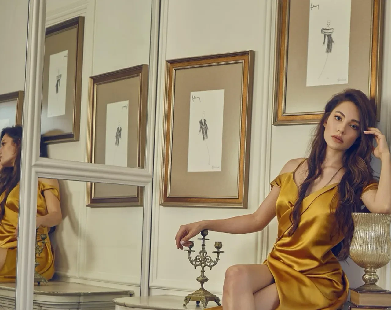Ece İrtem evli mi? Ece İrtem annesi kim?