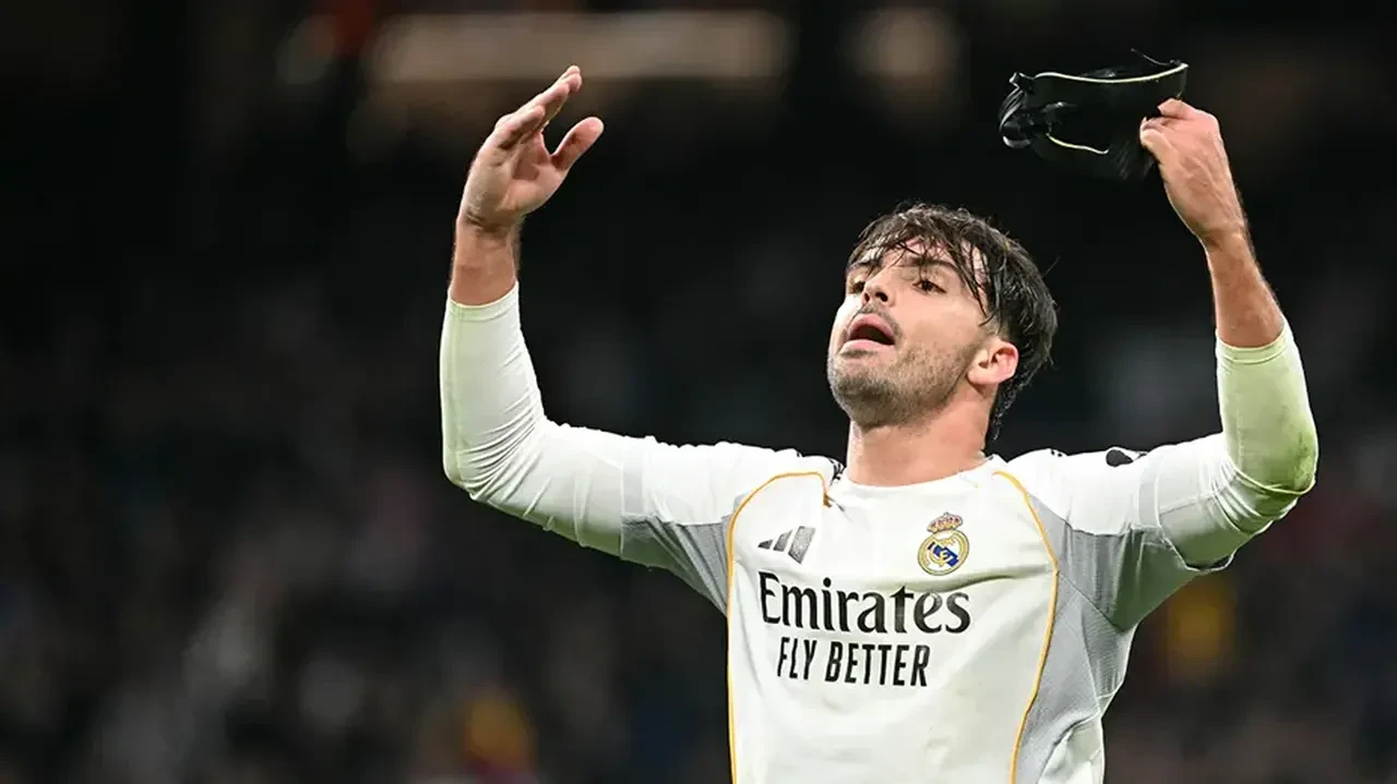 Galatasaray, Real Madrid'in savunmasına göz koydu! Mourinho onay verdi, resmi temaslar başladı