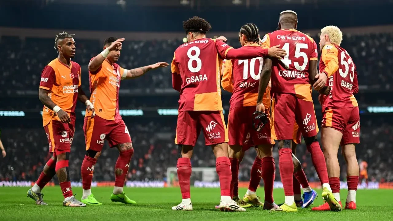 Galatasaray'da yıldız oyuncu takımdan ayrıldı! Bonservis bedeli belli oldu
