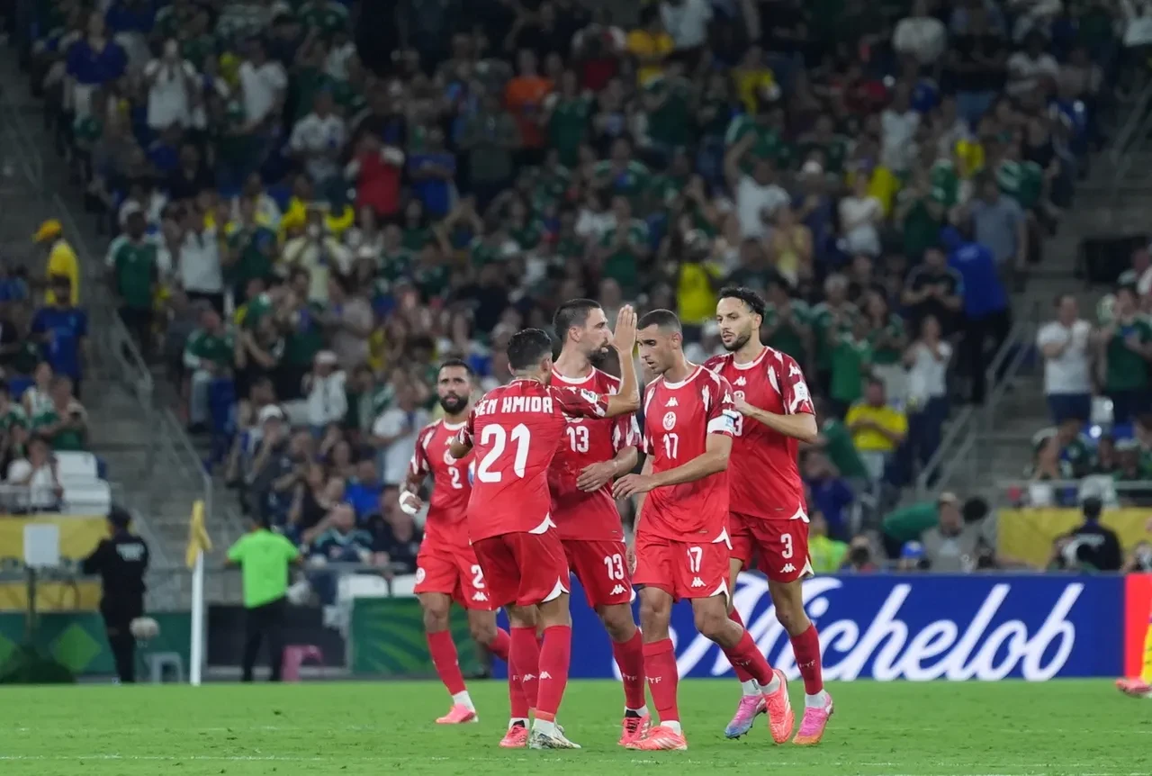 İsveç rahat kazandı! Tunus'a gol yağdırdı