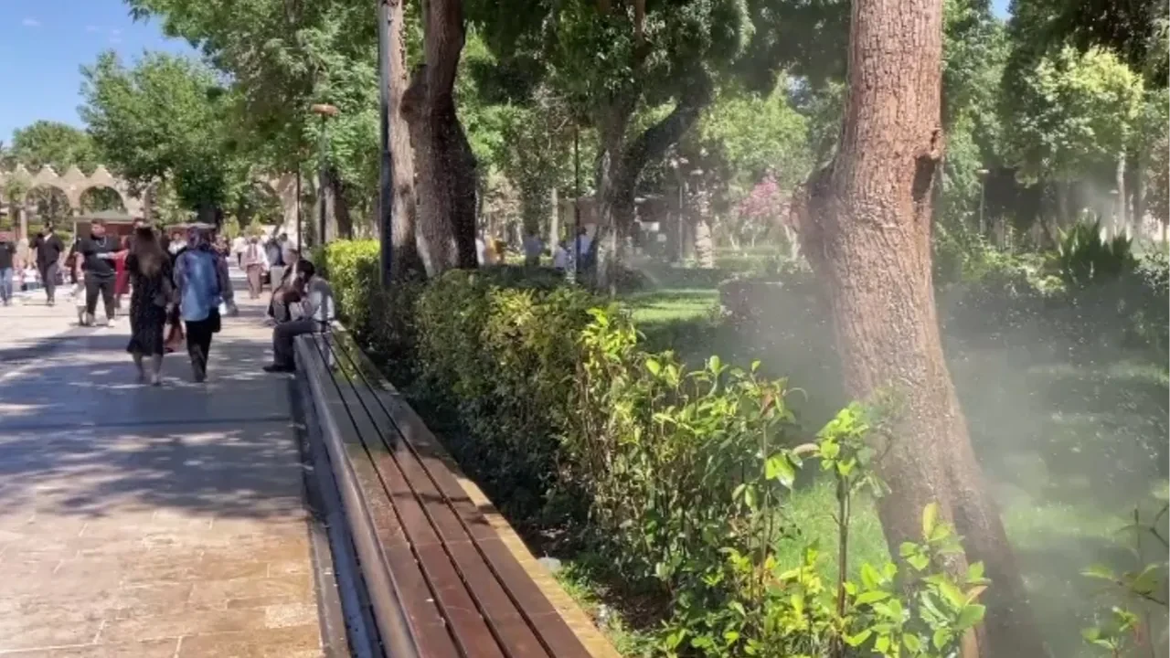 Şanlıurfa kavruluyor! Termometreler 43 dereceyi gösterdi