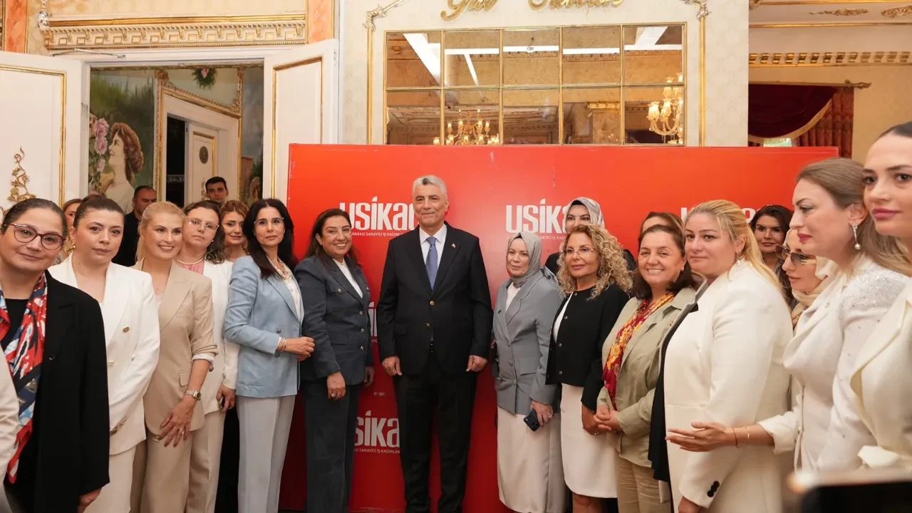 Ticaret Bakanı Ömer Bolat USİKAD derneğinin İş Dünyası İstişare toplantısında kadın girişimcilerle bir araya geldi!