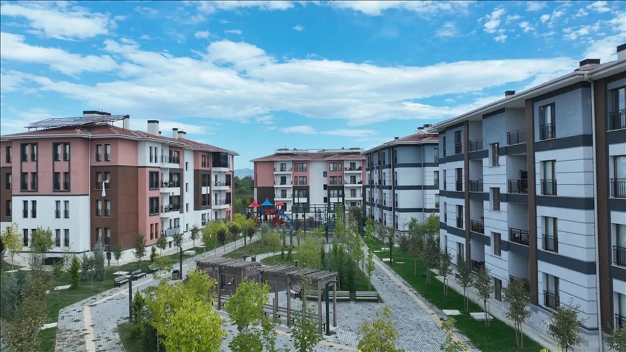 TOKİ kurasız ev satışı hangi illerde 2026? TOKİ açık satış başvuruları başladı