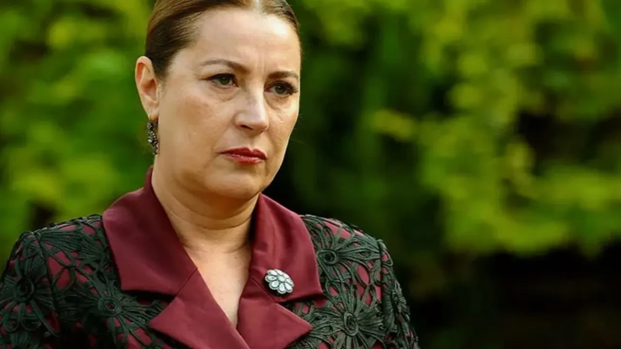 Vahide Perçin'in yeni dizisi belli oldu! Centilmen ile yeniden ekrana dönüyor