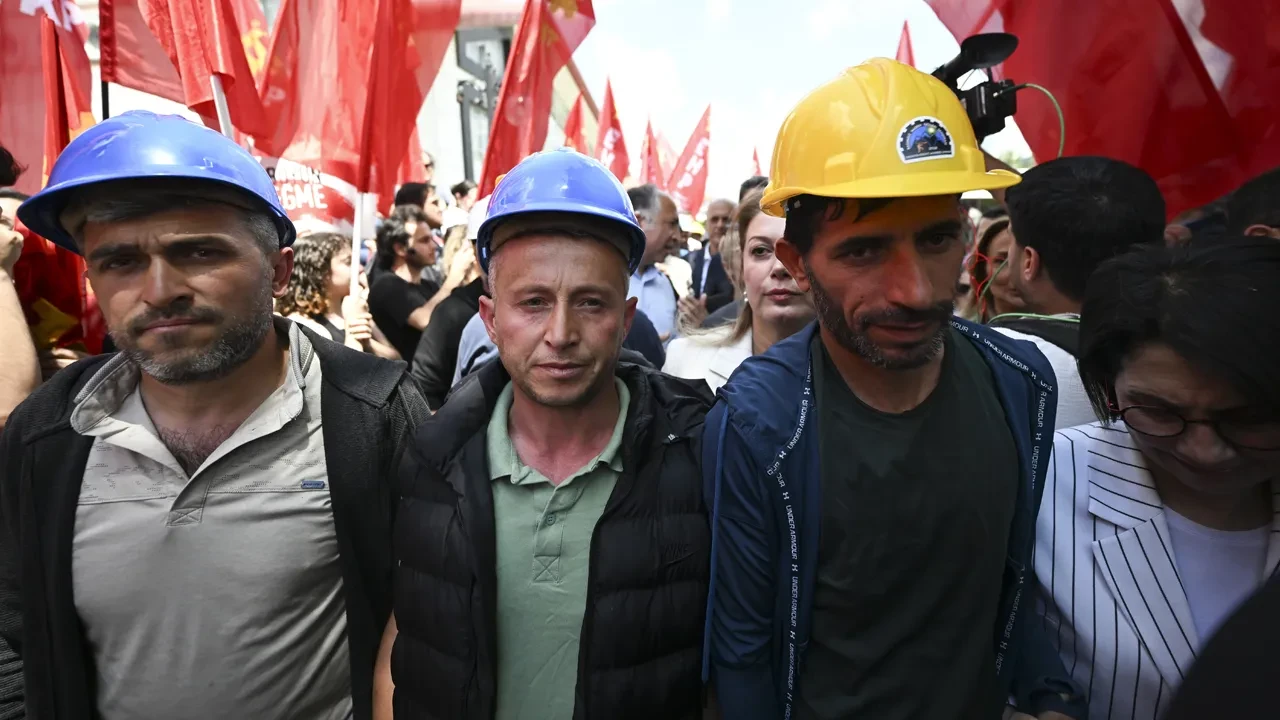 Çalışma ve Sosyal Güvenlik Bakanlığı duyurdu: Eskişehir'de madenciler işverenle uzlaştı