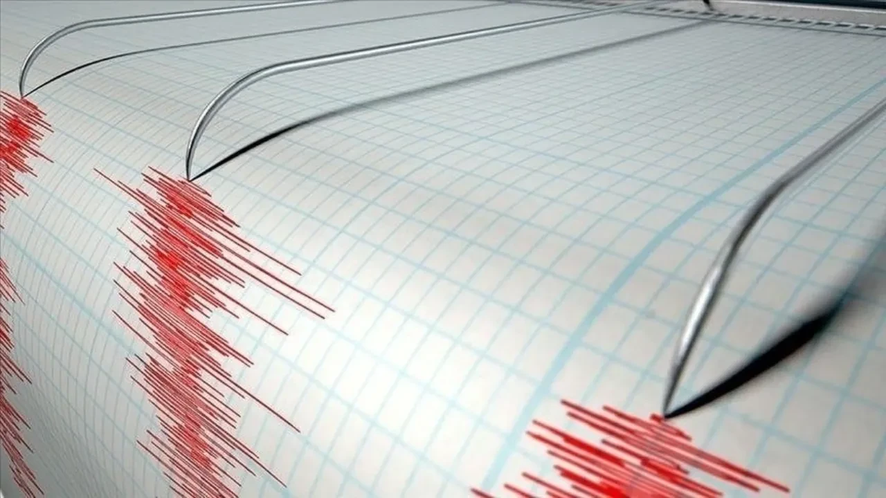 Çin'de 6,3 büyüklüğünde deprem