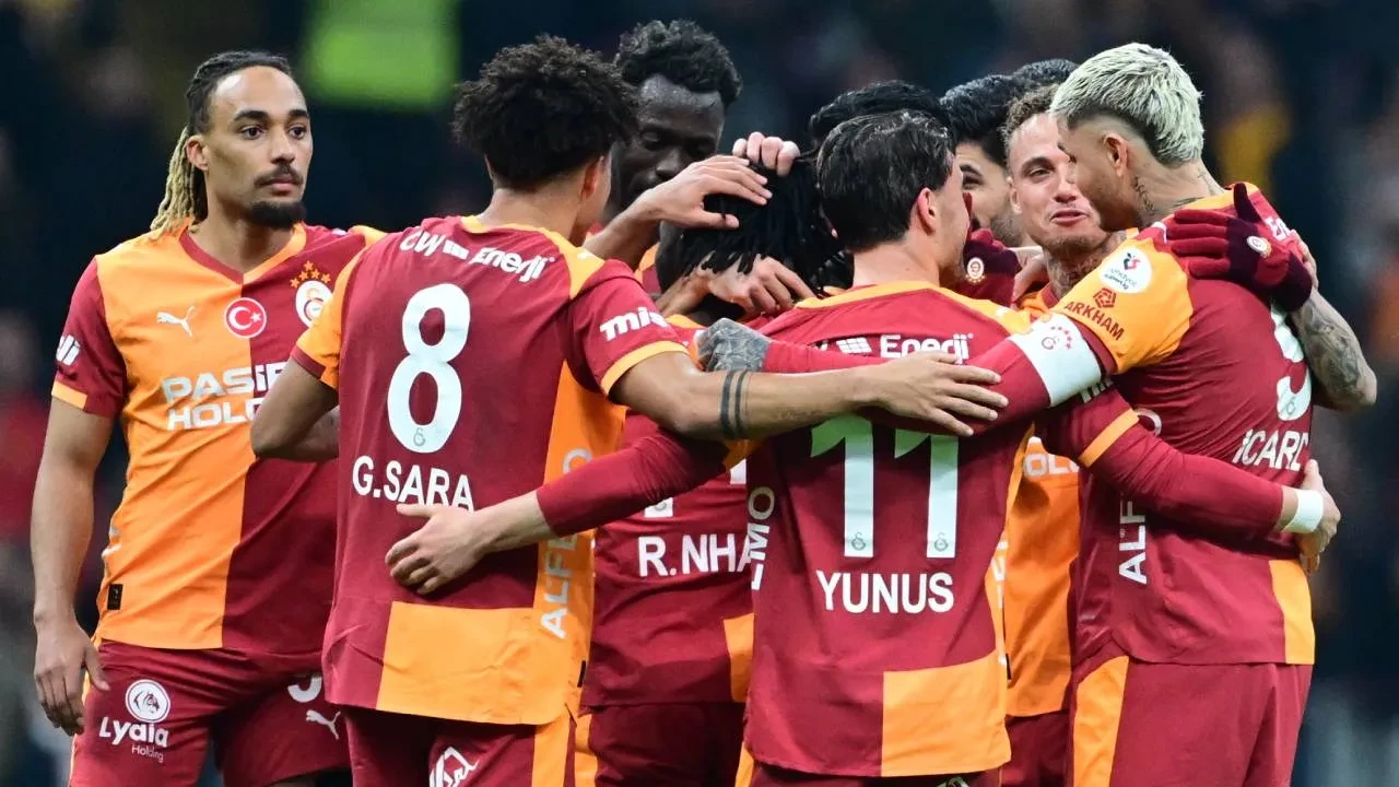 Galatasaray'a Fransa'dan yıldız orta saha! Cimbom transfer için harekete geçti