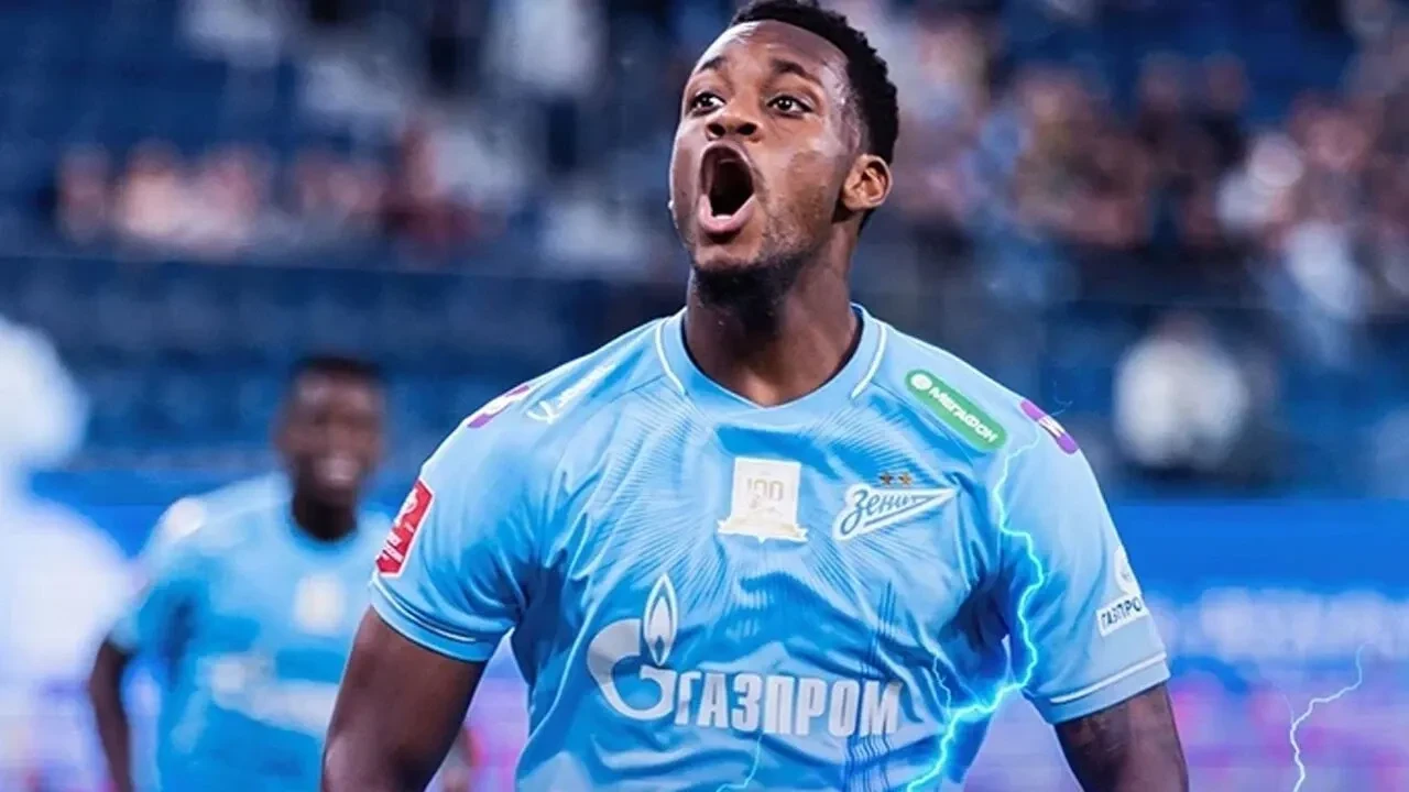 Galatasaray'dan Jhon Duran sürprizi! Sözleşmesindeki özel madde dikkat çekti