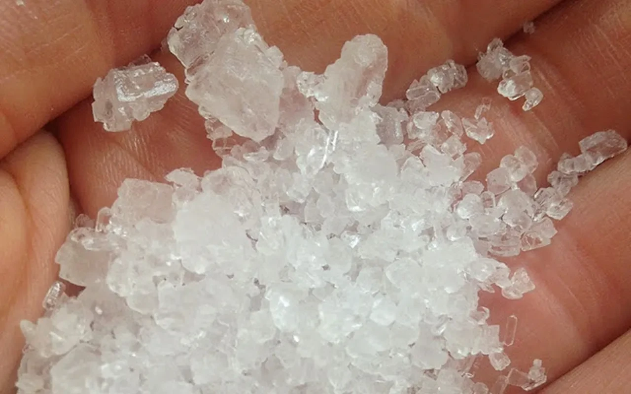 Marketlerdeki 'şekersiz' etiketli diyet barların arkasındaki gizli tuzak: Maltitol ve gizli karbonhidrat skalası