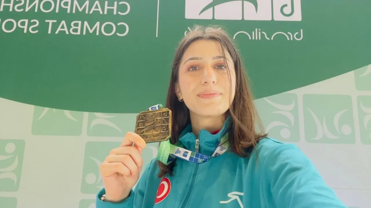 Millî Sporcu Sude Nur Basancı başarılara doymuyor! Bir dünya şampiyonluğuna daha imza attı