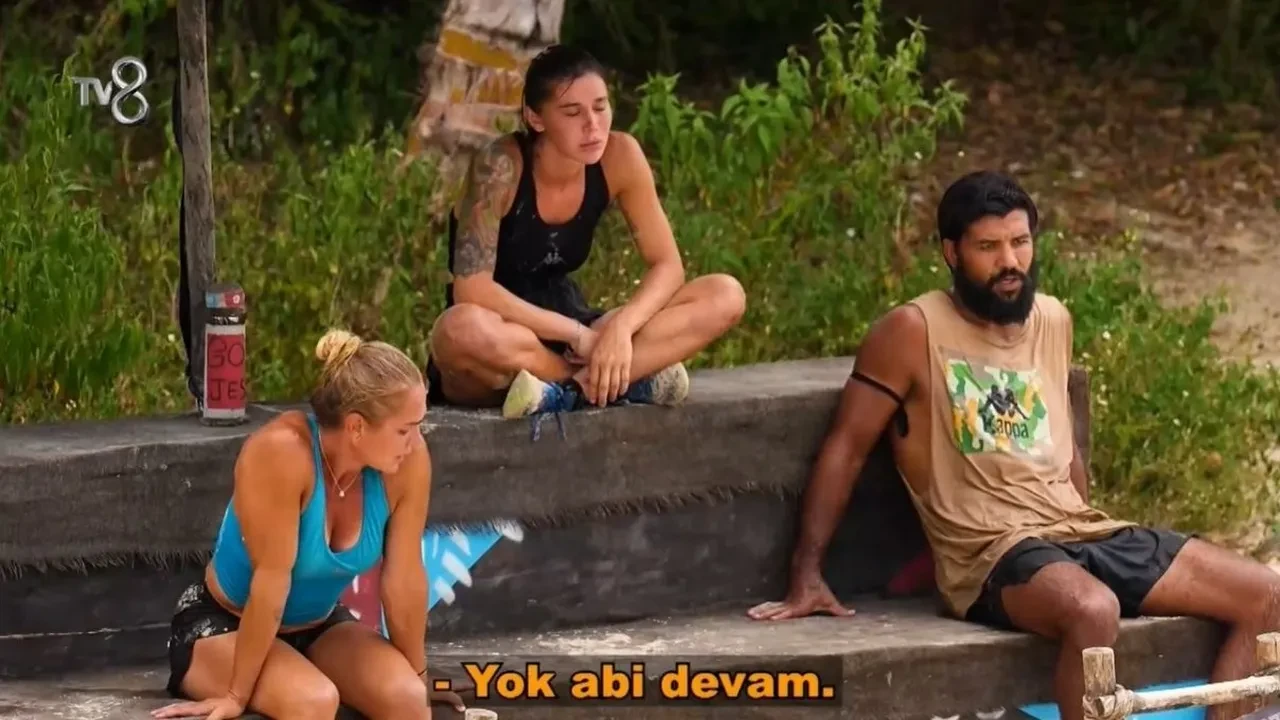 Nagihan'dan “Oyunu bırakalım!” çağrısı! Ramazan kabul etmeyince Survivor 2026'da tansiyon yükseldi